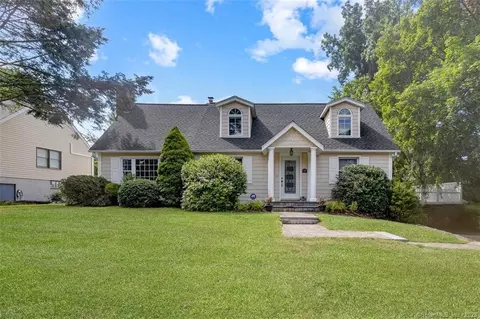 48 Crane North Rd, Stamford, CT 06902