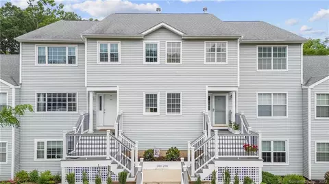 203 Watercourse Row #203, Rocky Hill, CT 06067