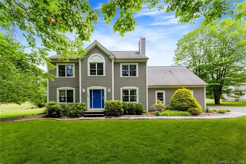 153 Old Hawleyville Rd, Bethel, CT 06801