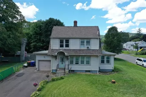 129 S Vine St, Meriden, CT 06451