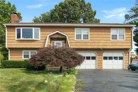 83 Quirk Rd, Milford, CT 06460