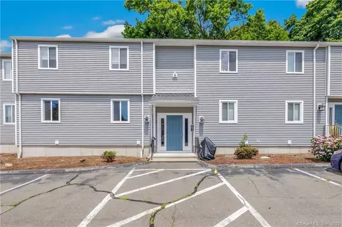 108 Seaside Ave #E, Milford, CT 06460