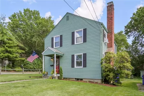 189 Milton St, West Hartford, CT 06119