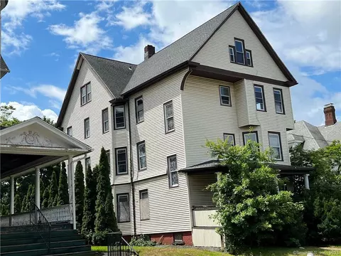 325 Chestnut St, New Britain, CT 06051