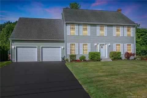 135 Warner St, Bristol, CT 06010
