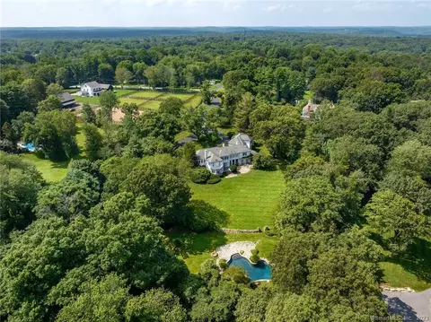 19 Valeview Rd, Wilton, CT 06897