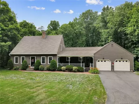 150 Coppermine Rd, Farmington, CT 06085