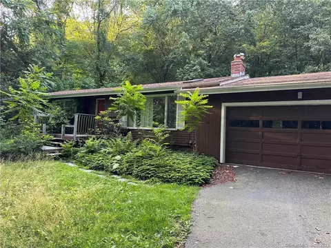 170 Davis Rd, Mansfield, CT 06268