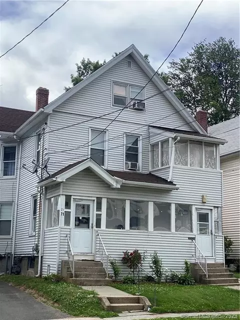 69 Julius St, Hartford, CT 06114