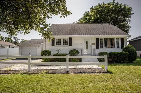 159 E Side Dr, Wallingford, CT 06492