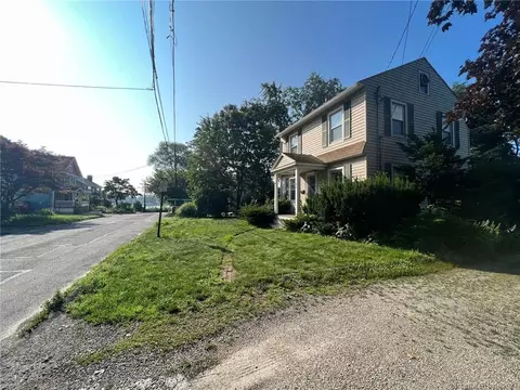 100 Riverview Pl, Stratford, CT 06615