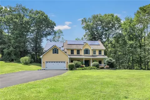 65 W Meadow Rd, Hamden, CT 06518