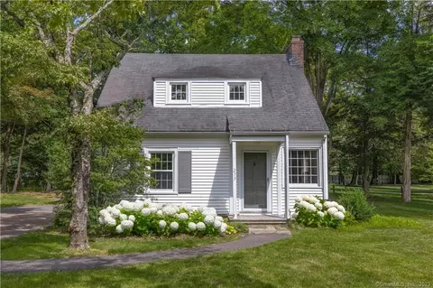 253 Lyons Plain Rd, Weston, CT 06883