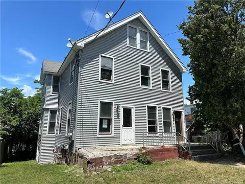 330 Lighthouse Rd, East Haven, CT 06512