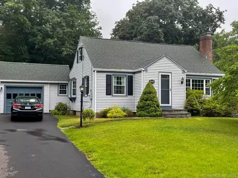 282 Griswold St, Glastonbury, CT 06033