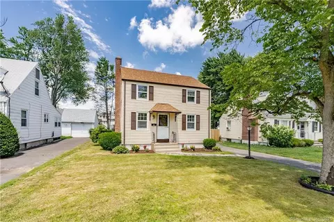 34 Edgemont Ave, West Hartford, CT 06110