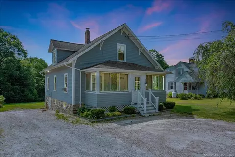 97 East St, Stafford Springs, CT 06076