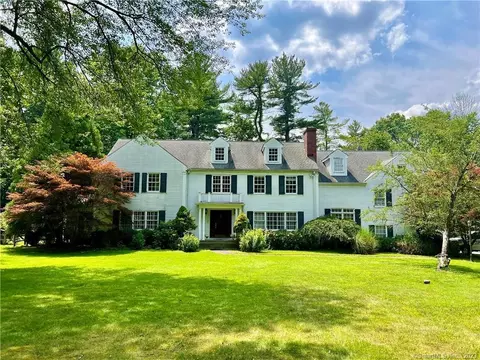 455 Cedar Ln, New Canaan, CT 06840