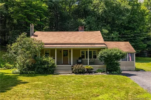 317 W River Rd, Barkhamsted, CT 06063