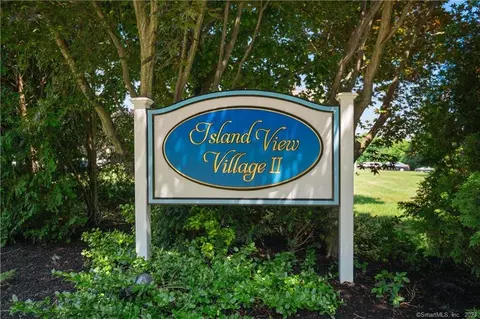 237 Austin Ryer Ln #237, Branford, CT 06405
