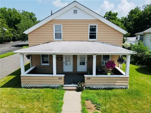 102 Marlborough St, Portland, CT 06480