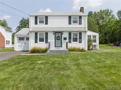 24 Brookfield Dr, East Hartford, CT 06118