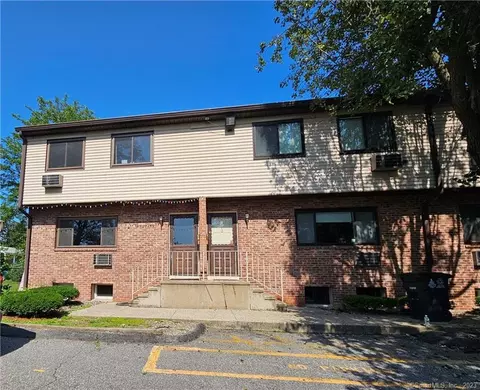 115 Lawn Ave #1, Stamford, CT 06902