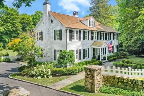 519 Weed St, New Canaan, CT 06840