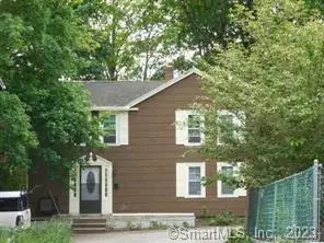 4 Babcock Ct, Windham, CT 06226