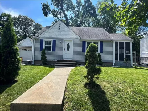 192 Quinn St, Naugatuck, CT 06770