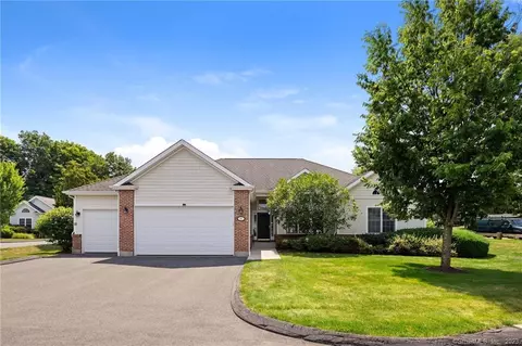 66 Jillian Cir #66, West Hartford, CT 06107