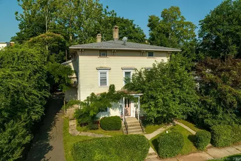 323 Maple St, New Britain, CT 06051