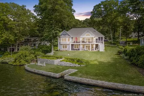 332 Lake Rd, Andover, CT 06232