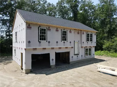 224 Simpson Ln, Oakdale, CT 06370