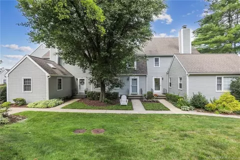 19 Prospect Rdg #38, Ridgefield, CT 06877