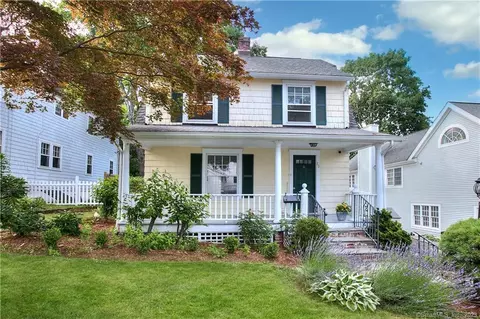 89 Richmond Hill Rd, New Canaan, CT 06840