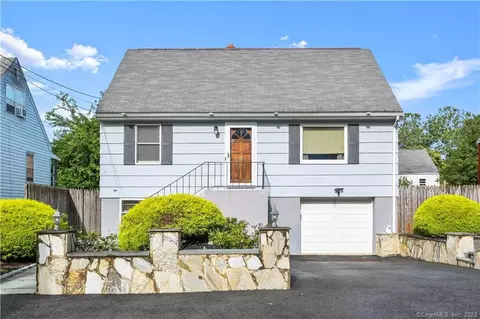455 Indian Ave, Bridgeport, CT 06606