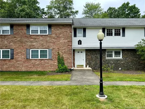 245 Cherry Ave #F12, Watertown, CT 06795