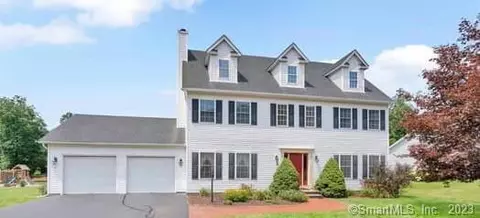 8 Candlewood Ln, Granby, CT 06035