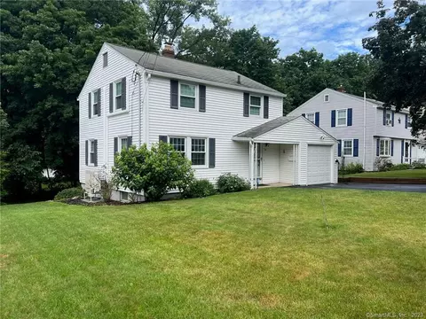 75 Wheeler Ln, Torrington, CT 06790