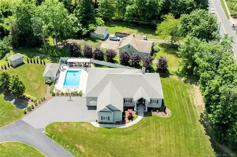 489 Flanders Rd, Southington, CT 06489