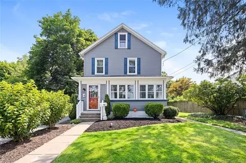 4 Linden St, Middletown, CT 06457