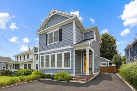 13 Oakland Ave, Milford, CT 06460