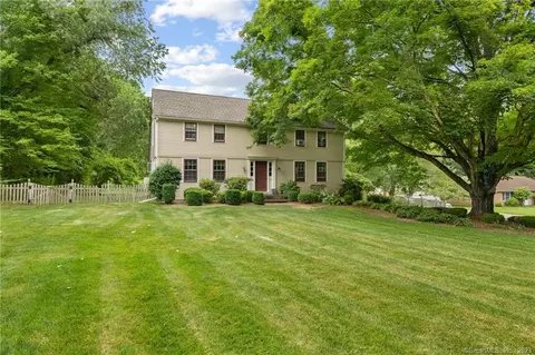 706 Route 32, Franklin, CT 06254