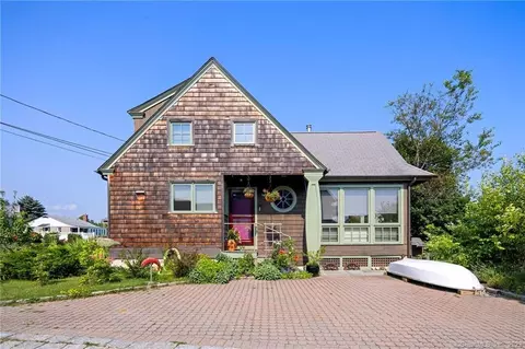 24 Harbor View Ter, Stonington, CT 06378