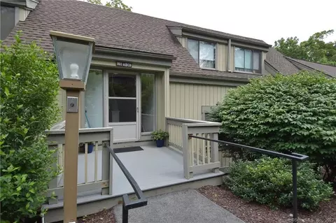 103 Heritage Vlg #C, Southbury, CT 06488