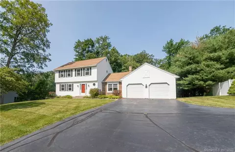 53 Twin Oak Farm Rd, Wallingford, CT 06492