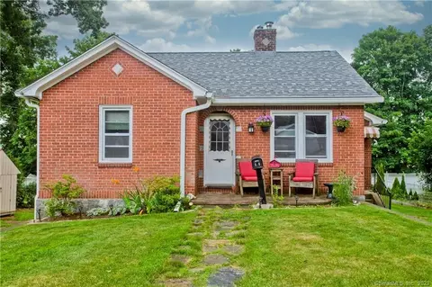 14 Clinton St, Stafford Springs, CT 06076