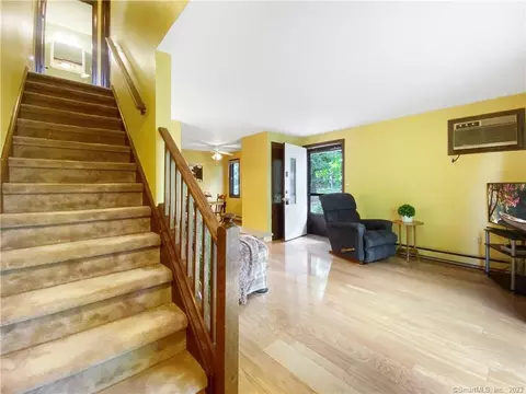 165 South St #23, Vernon, CT 06066