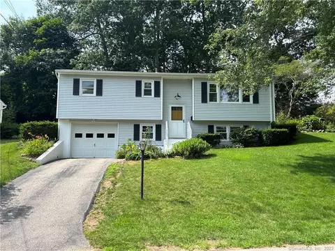 147 Manners Ave, Windham, CT 06226